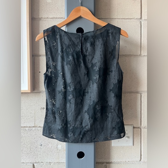 COPY - NWT St. Agni Semi Sheer Floral Top - Picture 5 of 6